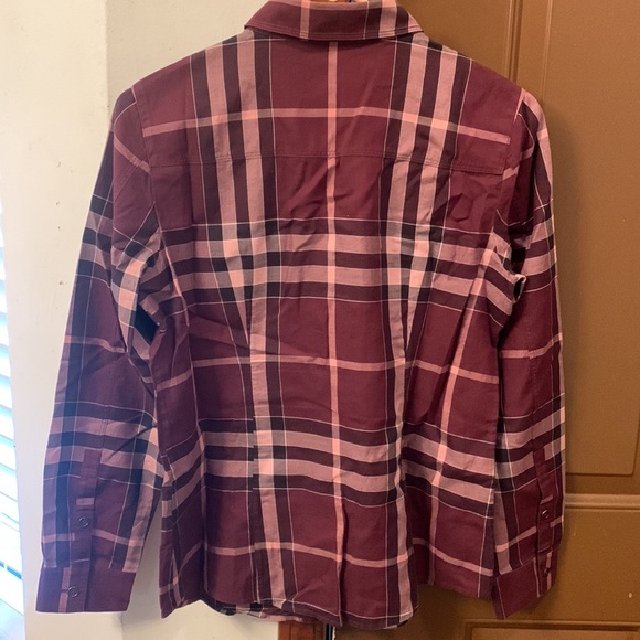 Burberry long sleeves shirt - Picture 2 of 7